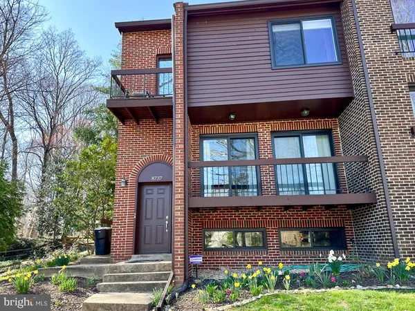 $610,000 | 8737 Sheridan Farms Court, Springfield, VA 22152