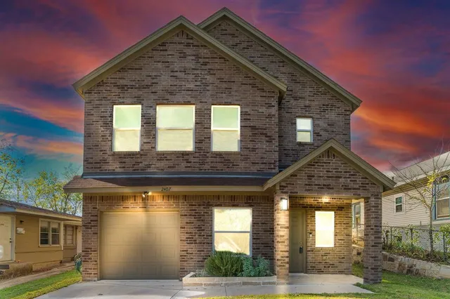 $355,000 | 2407 Lee Avenue, Fort Worth, TX 76164