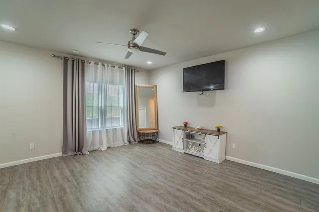 $345,000 | 2407 Lee Avenue, Fort Worth, TX 76164