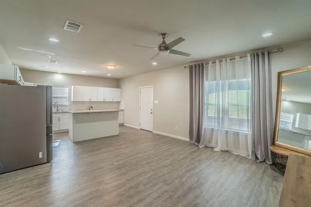 $345,000 | 2407 Lee Avenue, Fort Worth, TX 76164