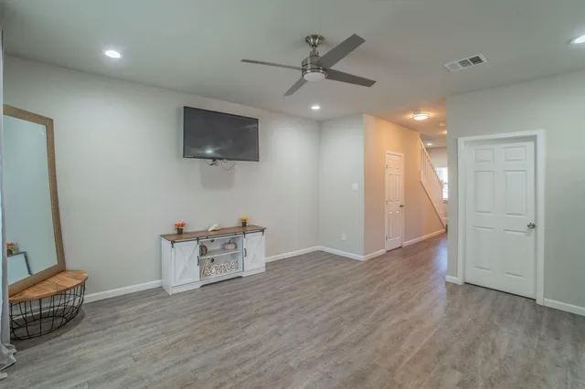 $345,000 | 2407 Lee Avenue, Fort Worth, TX 76164