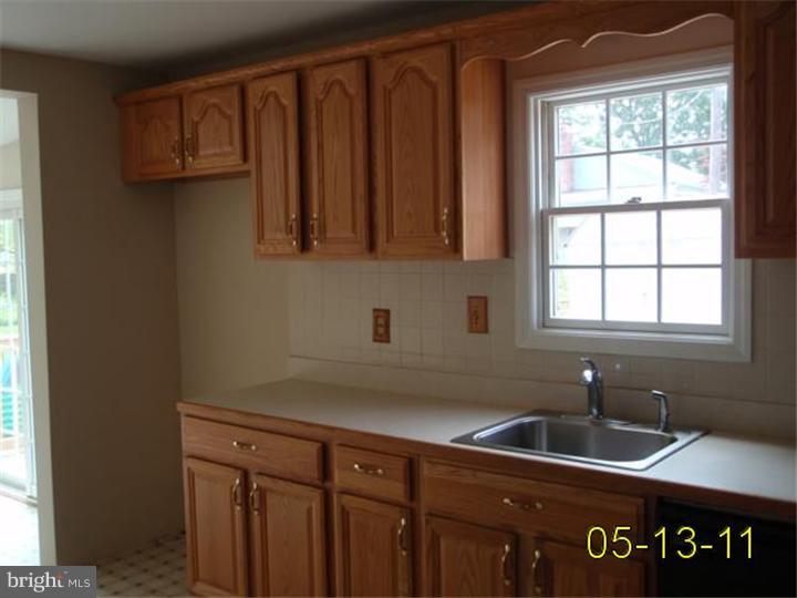 14 Godwin Road New Castle, DE 19720 - Photo 2 of 10 Gallery Image 2