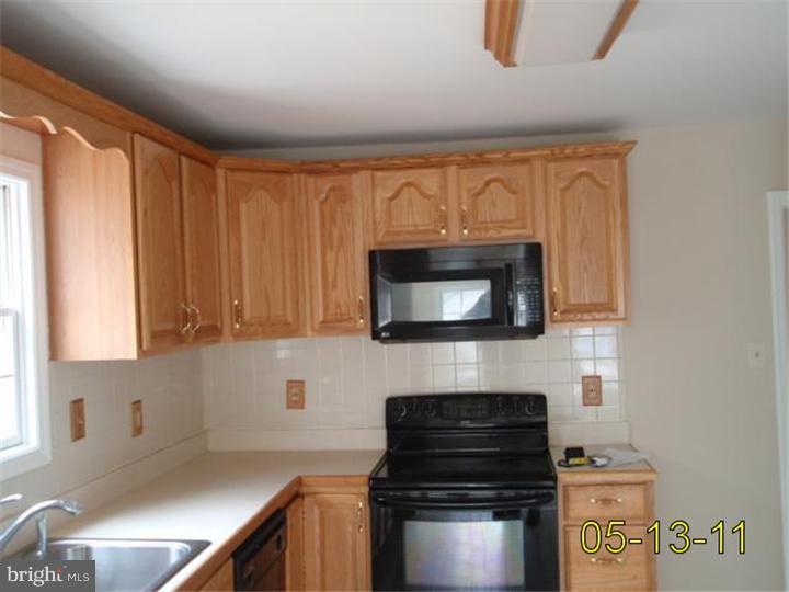 14 Godwin Road New Castle, DE 19720 - Photo 3 of 10 Gallery Image 3