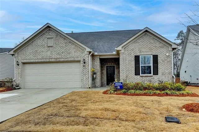 $2,600 | 811 Pineberry Court, Grayson, GA 30017
