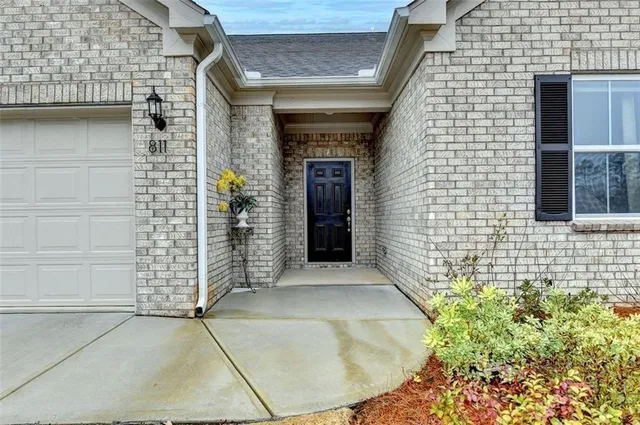 $2,600 | 811 Pineberry Court, Grayson, GA 30017