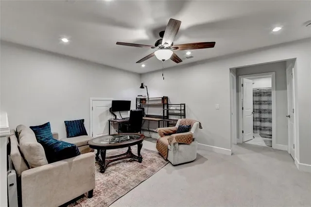 $2,600 | 811 Pineberry Court, Grayson, GA 30017