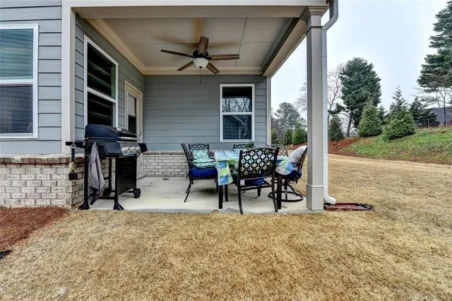 $2,600 | 811 Pineberry Court, Grayson, GA 30017