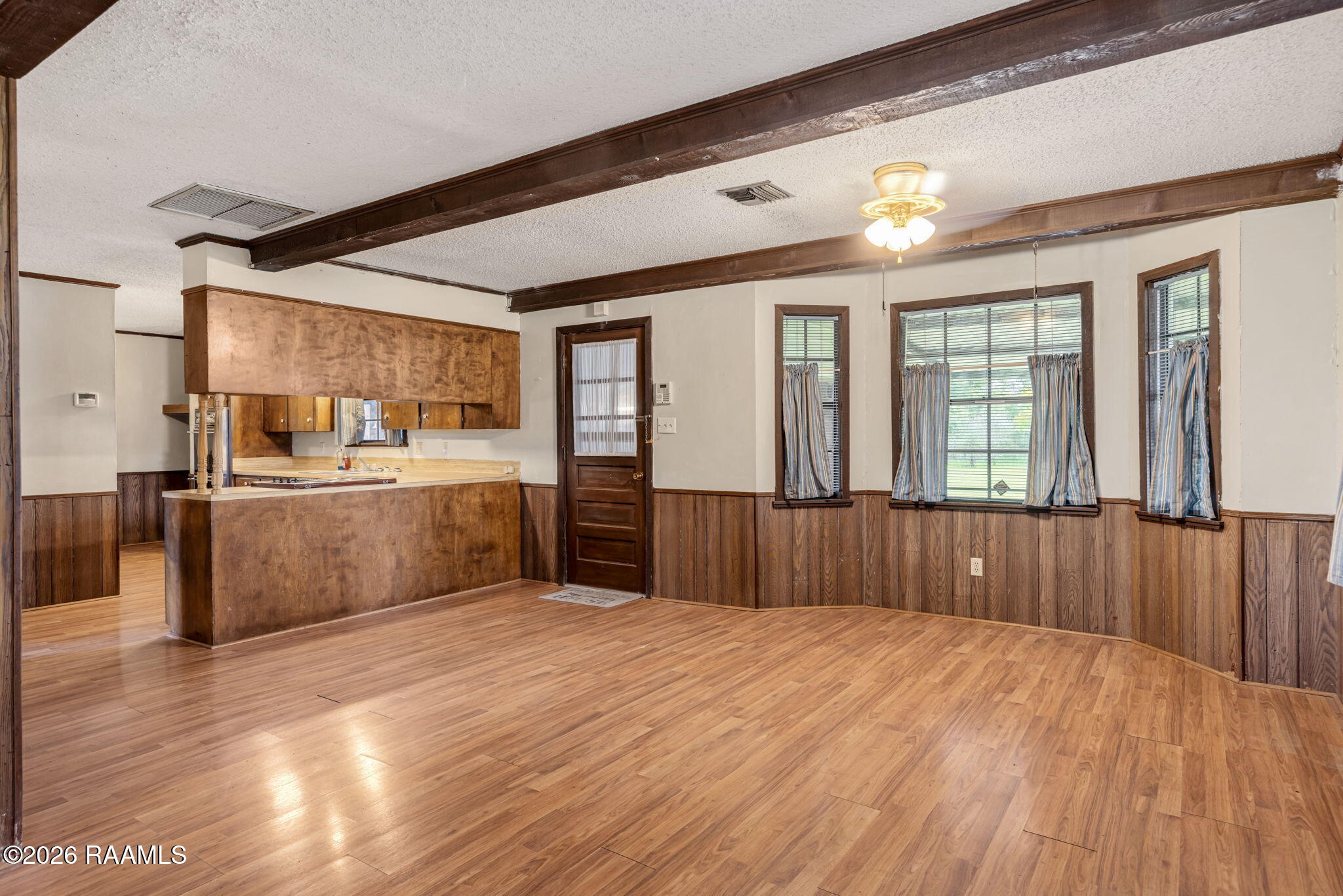 1026 Thibodeaux Road Breaux Bridge, LA 70517 - Photo 9 of 29 9-web-or-mls-1026 Thibodeaux Rd-9