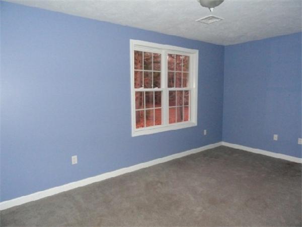 9 Vinton Road Sturbridge, MA 01566 - Photo 9 of 12 an empty room with a window