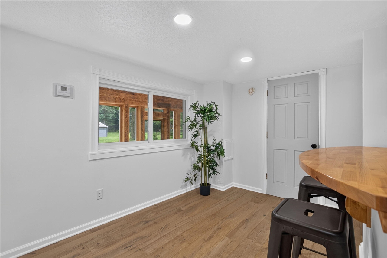8727 Lansing Avenue Rives Junction, MI 49277 - Photo 13 of 67