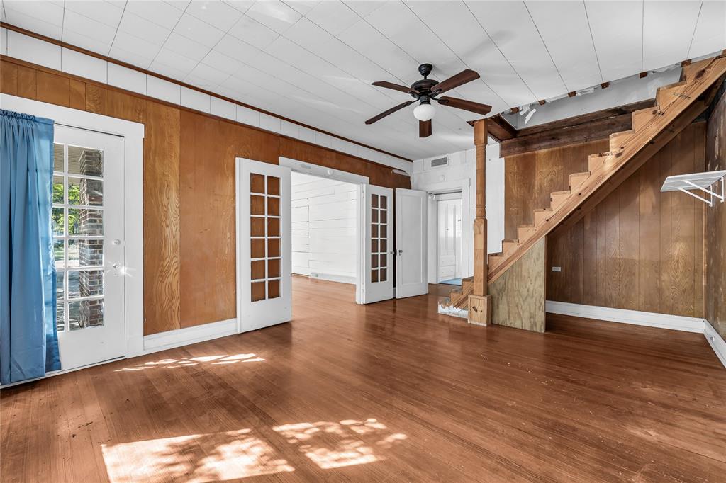 2600 Colcord Avenue Waco, TX 76707 - Photo 9 of 25 Second living room or study