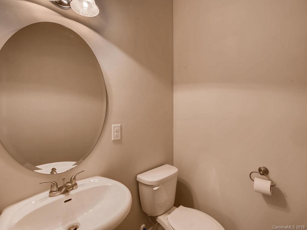 7015 Buckland Road Charlotte, NC 28278 - Photo 14 of 28 Gallery Image 14