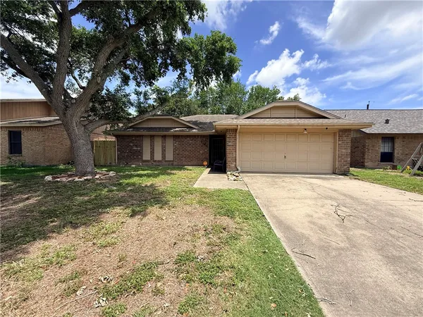 $209,900 | 4406 Squaw Pass Court, Corpus Christi, TX 78413