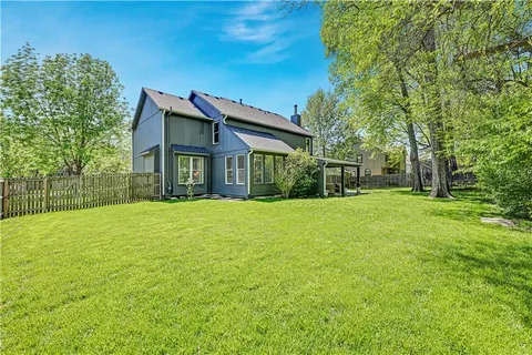 $730,000 | 2900 West 131st Street, Leawood, KS 66209