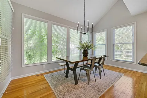 $730,000 | 2900 West 131st Street, Leawood, KS 66209