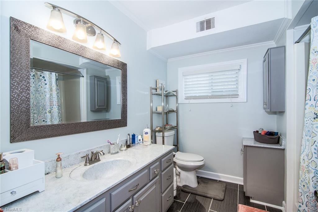 1167 Sweetbriar Road High Point, NC 27262 - Photo 21 of 27 Gallery Image 21