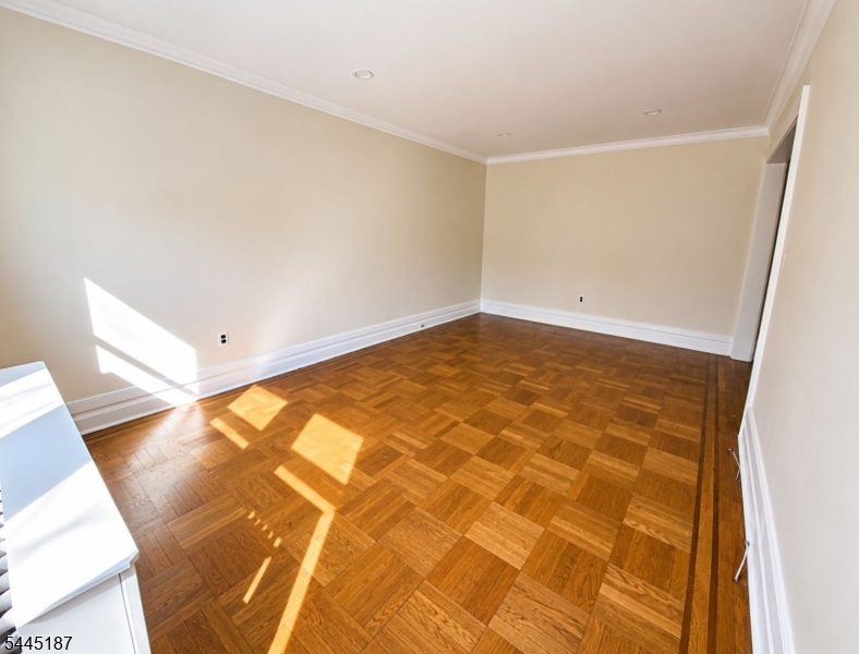 14 Forest Street Montclair, NJ 07042 - Photo 5 of 11