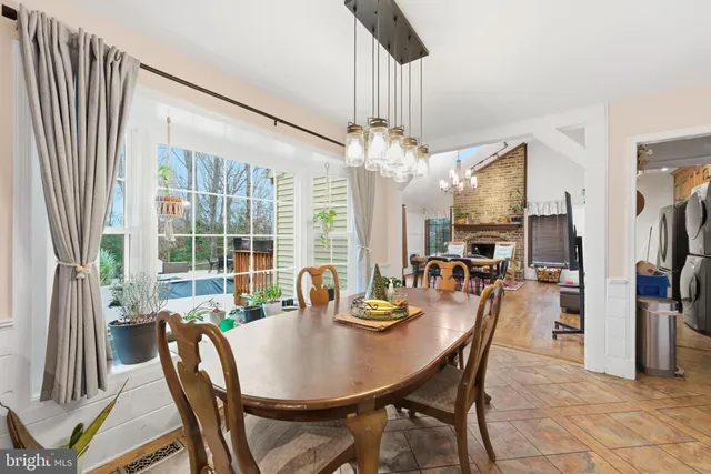 $606,000 | 300 Whaler Cove, Stafford, VA 22554