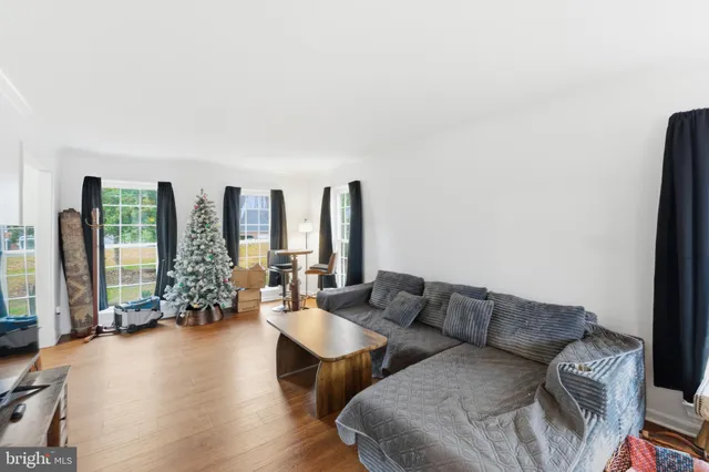 $606,000 | 300 Whaler Cove, Stafford, VA 22554