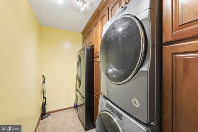 $606,000 | 300 Whaler Cove, Stafford, VA 22554