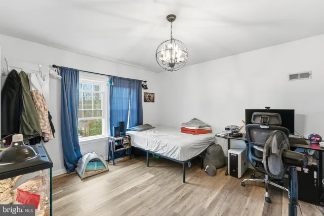 $606,000 | 300 Whaler Cove, Stafford, VA 22554