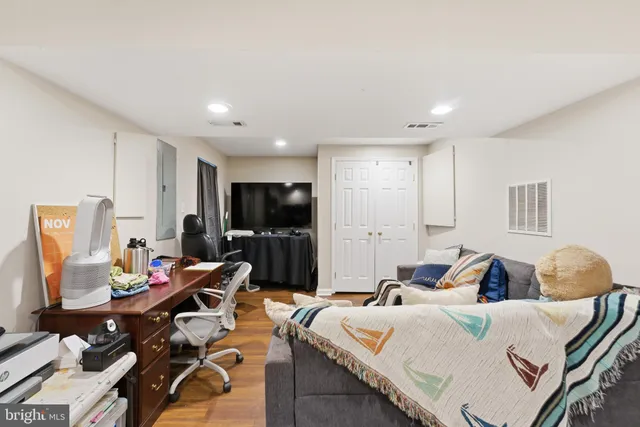 $606,000 | 300 Whaler Cove, Stafford, VA 22554