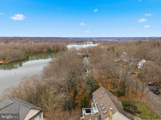 $606,000 | 300 Whaler Cove, Stafford, VA 22554