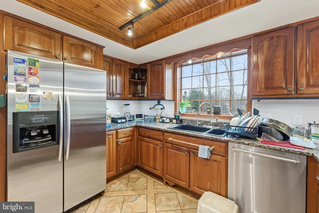 $606,000 | 300 Whaler Cove, Stafford, VA 22554