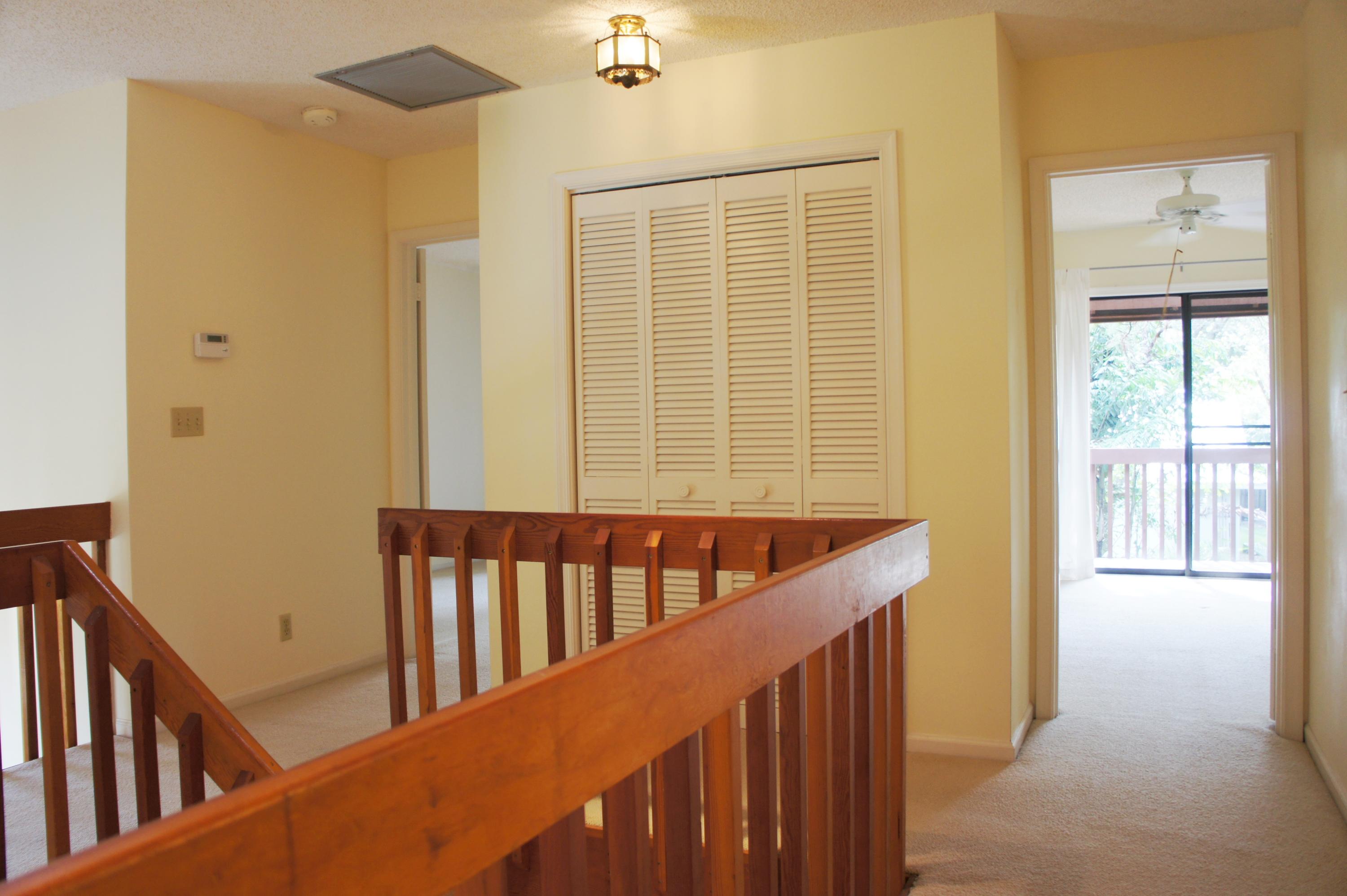 860 Southwest 20th Street Boca Raton, FL 33486 - Photo 34 of 44 Bright Upper Level