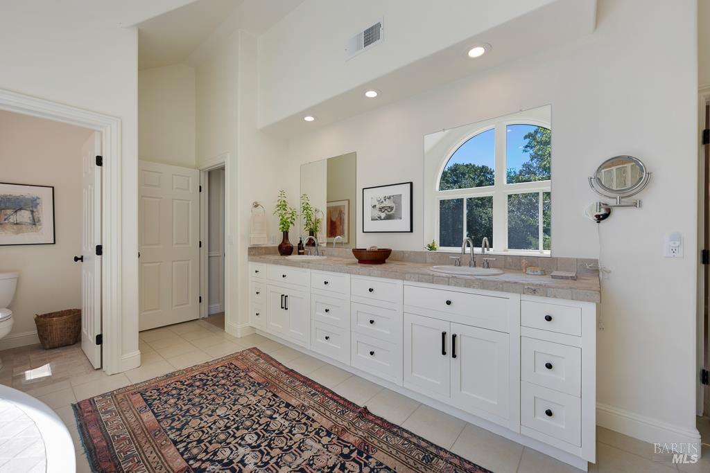 5519 Dry Creek Road Healdsburg, CA 95448 - Photo 20 of 43