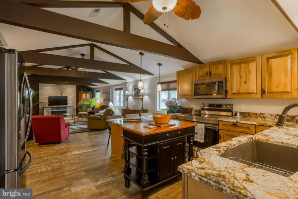 $1,850,000 | 37548 Atlantic Avenue, Rehoboth Beach, DE 19971