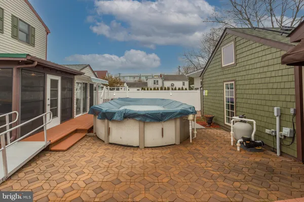 $1,850,000 | 37548 Atlantic Avenue, Rehoboth Beach, DE 19971