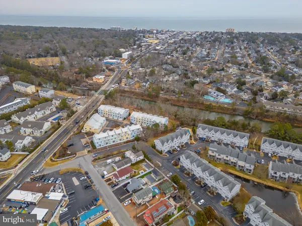 $1,850,000 | 37548 Atlantic Avenue, Rehoboth Beach, DE 19971