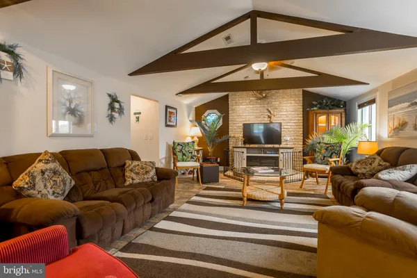 $1,850,000 | 37548 Atlantic Avenue, Rehoboth Beach, DE 19971