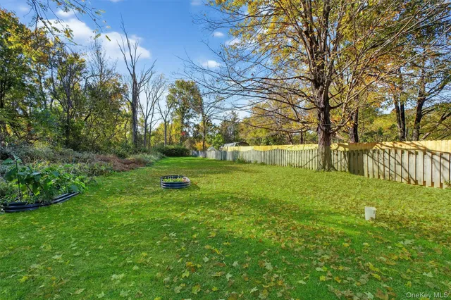 $278,000 | 17 Fishkill Hook Road, Hopewell Junction, NY 12533