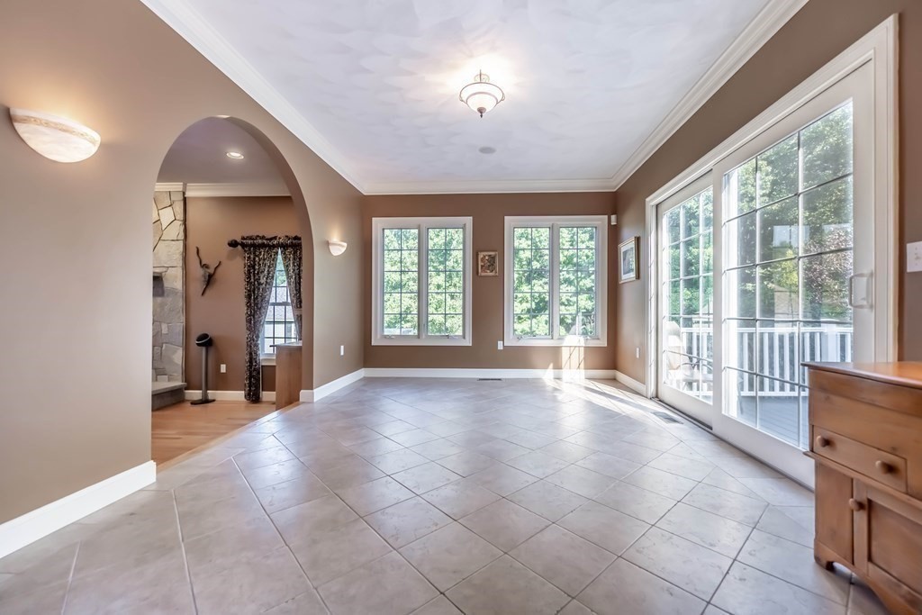 17 Chongris Circle Andover, MA 01810 - Photo 13 of 42