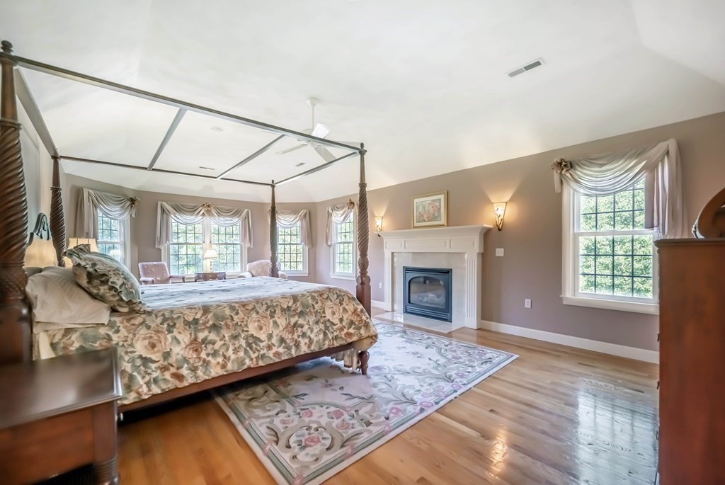 17 Chongris Circle Andover, MA 01810 - Photo 19 of 42