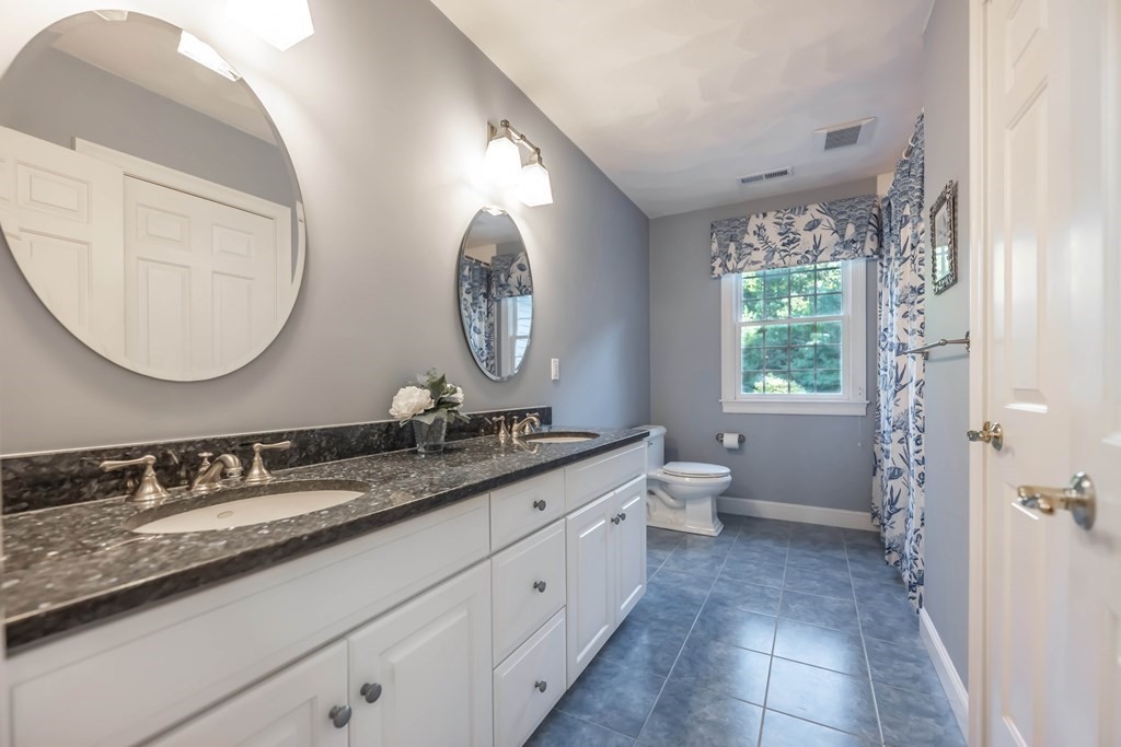 17 Chongris Circle Andover, MA 01810 - Photo 29 of 42