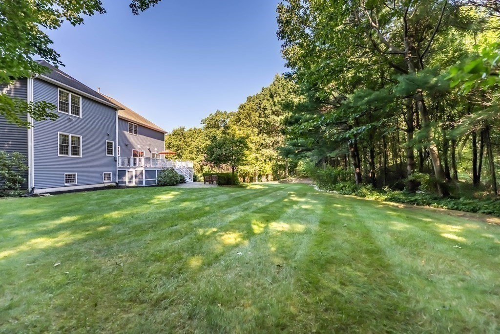 17 Chongris Circle Andover, MA 01810 - Photo 35 of 42