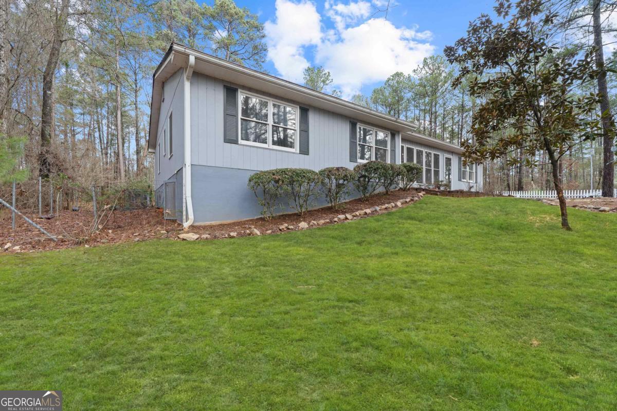 1881 Armour Bridge Road Greensboro, GA 30642 - Photo 4 of 45