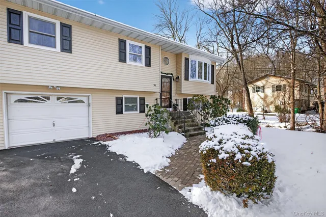 $479,000 | 95 Sutton Park Road, Poughkeepsie, NY 12603