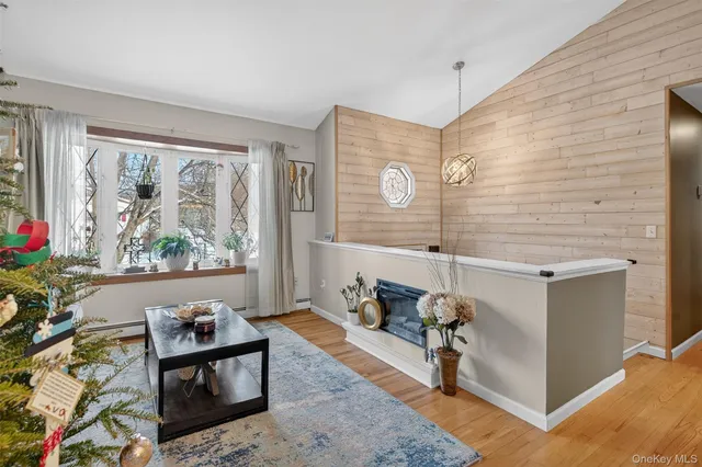 $479,000 | 95 Sutton Park Road, Poughkeepsie, NY 12603