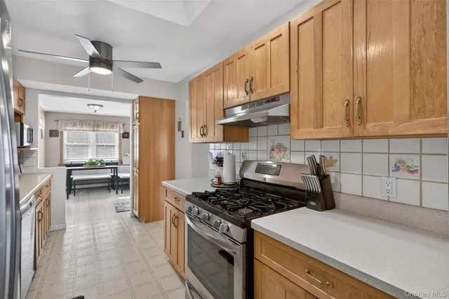 $479,000 | 95 Sutton Park Road, Poughkeepsie, NY 12603