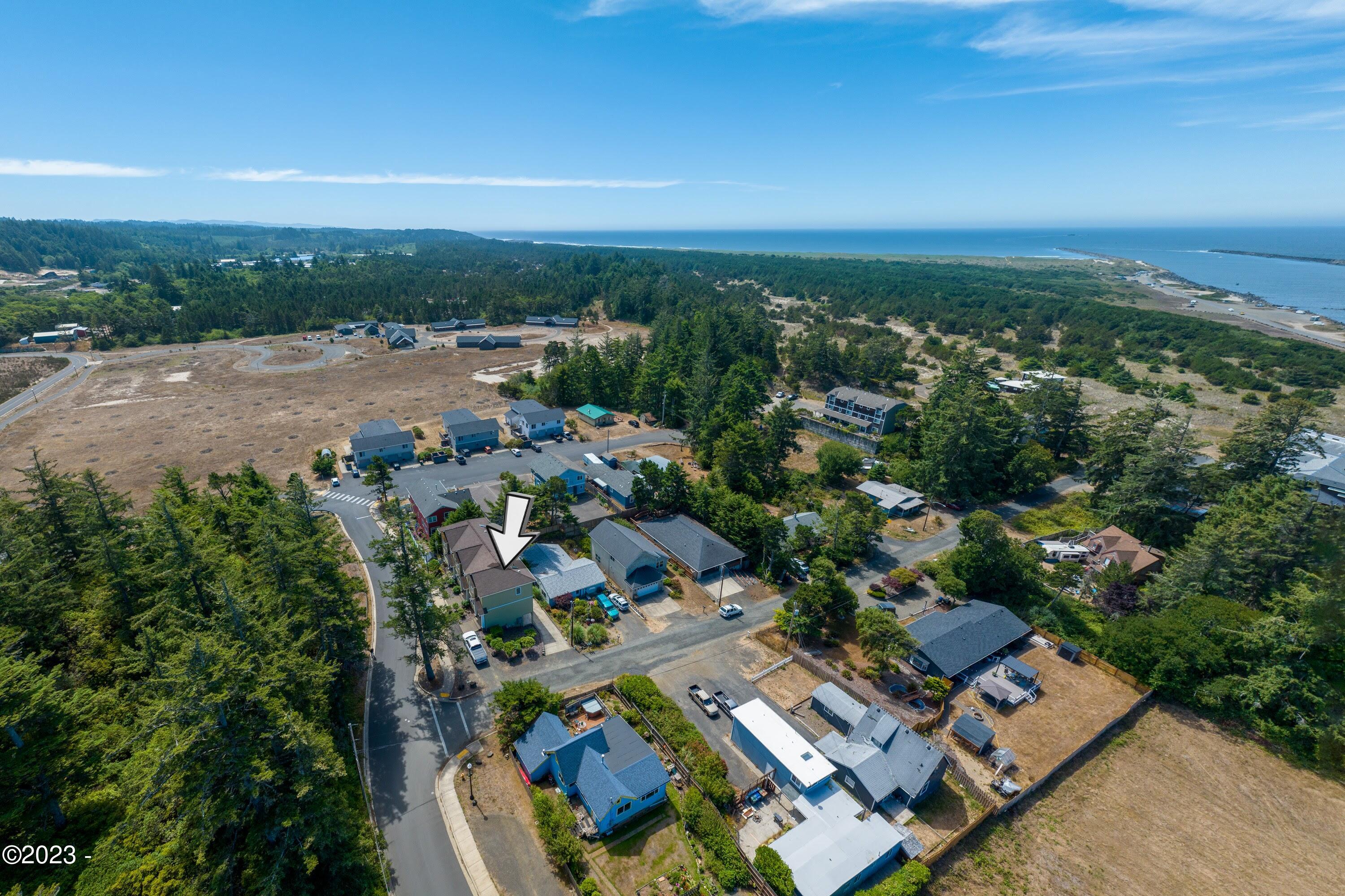 2910 Southwest Brant Street Newport, OR 97366 - Photo 31 of 33 2910 SW BRANT ST (3)