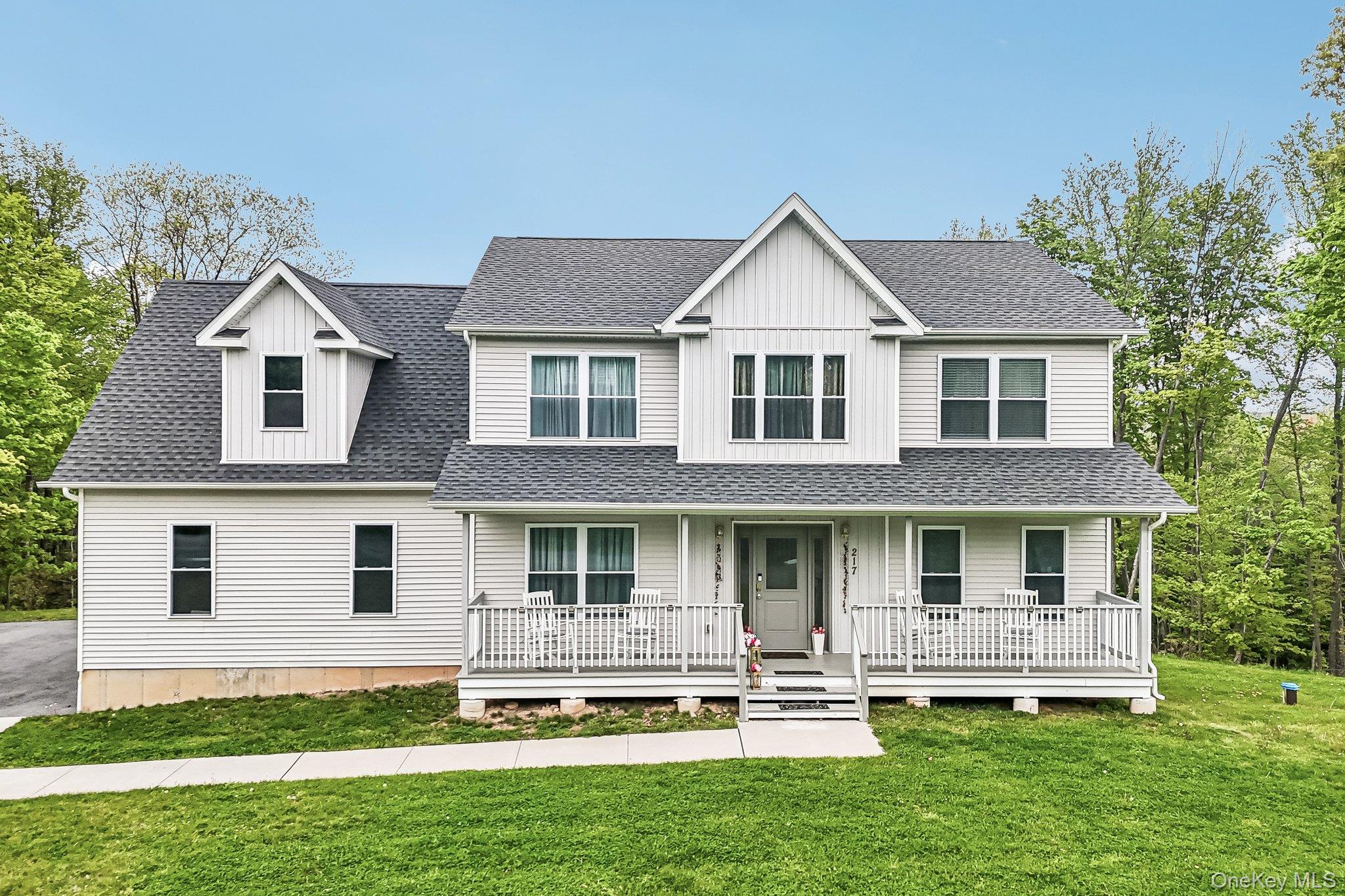 217 Schoolhouse Road Middletown, NY 10940 - Photo 1 of 45