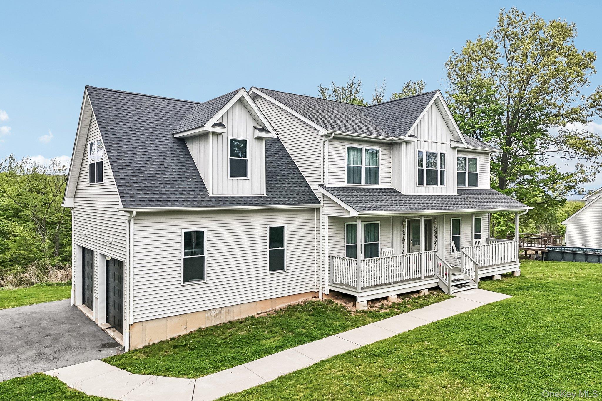 217 Schoolhouse Road Middletown, NY 10940 - Photo 3 of 45