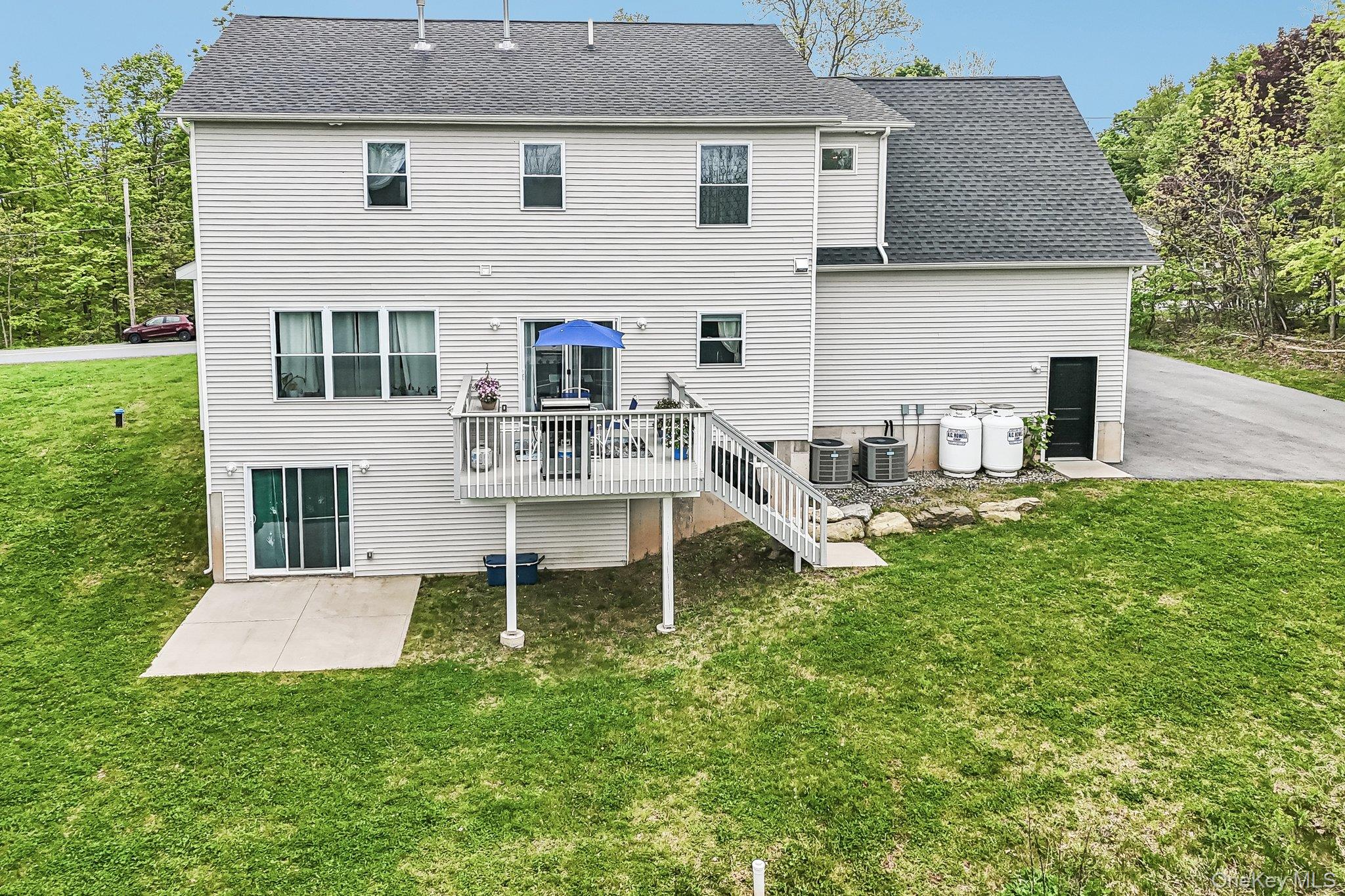 217 Schoolhouse Road Middletown, NY 10940 - Photo 36 of 45