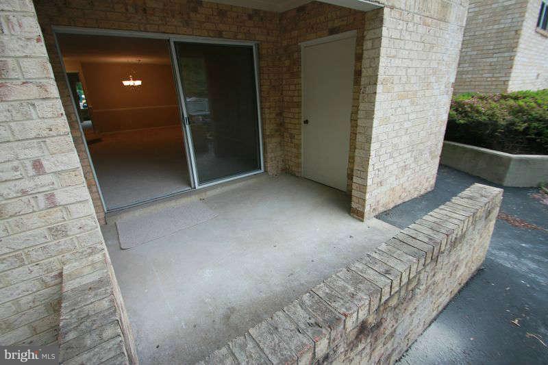 5807 Cove Landing Road, Unit 204 Burke, VA 22015 - Photo 12 of 17 a view of entryway