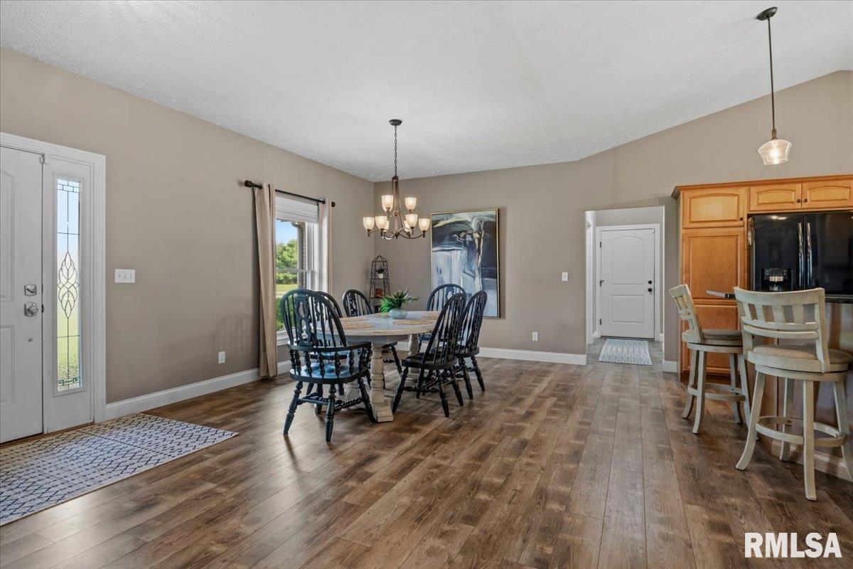 8515 Cardinal Hill Road Rochester, IL 62563 - Photo 13 of 80 Gallery Image 13