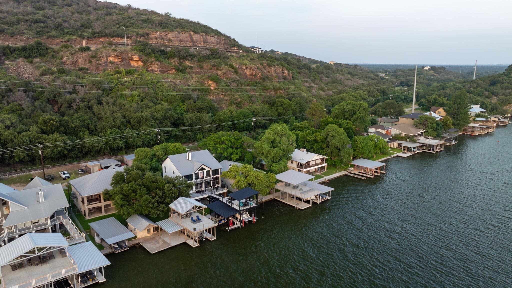 814 Scenic Loop Kingsland, TX 78639 - Photo 16 of 45